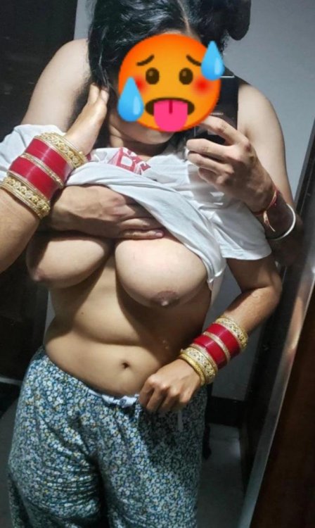 ANUJSINGH COLLECTION 19.jpg
