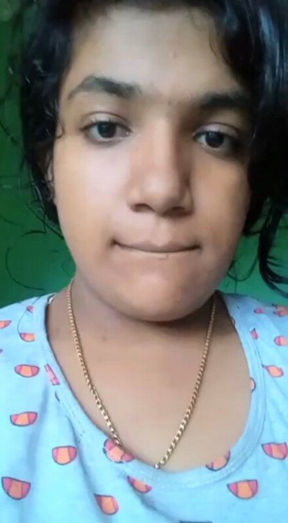 22dh7bs5i2xe.jpg