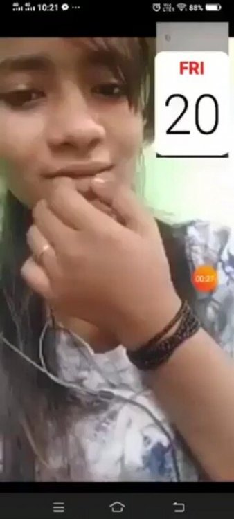 60jue8h94vn5.jpg