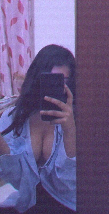 1zs82q4q4idw.jpg