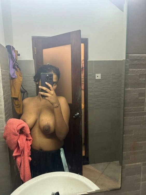 8vpktutuawrs.jpg